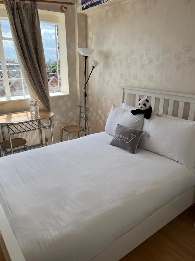 Super Located Studio In South Ken At Chelsea Cloister Londra Exterior foto